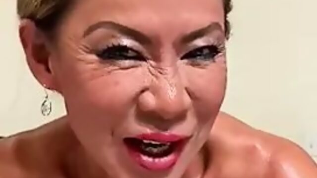 Minka - Cellphone Blowjob (2020 new video)